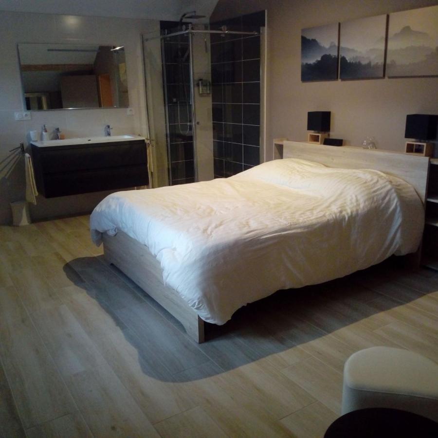 L'Anagramme, Chambres, Table D'Hotes Et Gite Pour Adultes, Naturistes Ou Non ! Cindre Екстериор снимка