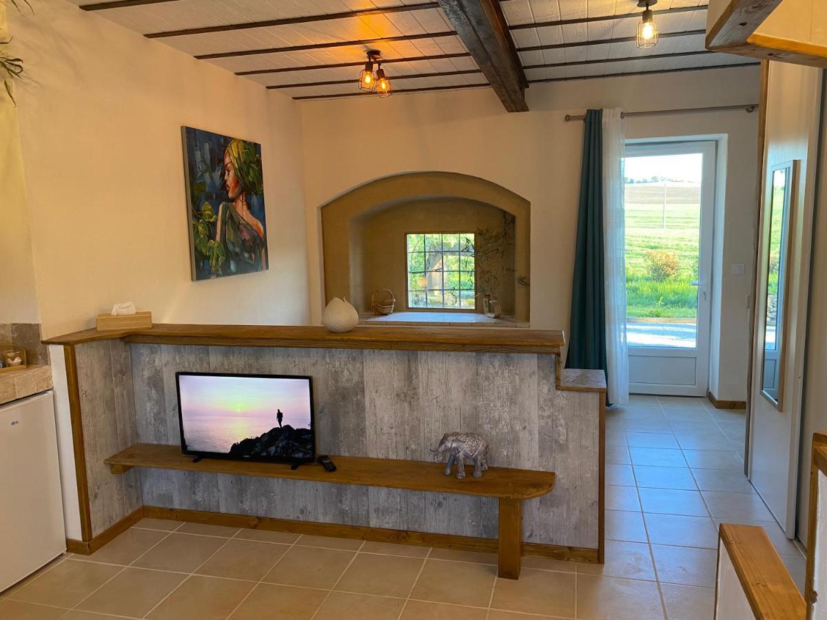 L'Anagramme, Chambres, Table D'Hotes Et Gite Pour Adultes, Naturistes Ou Non ! Cindre Екстериор снимка
